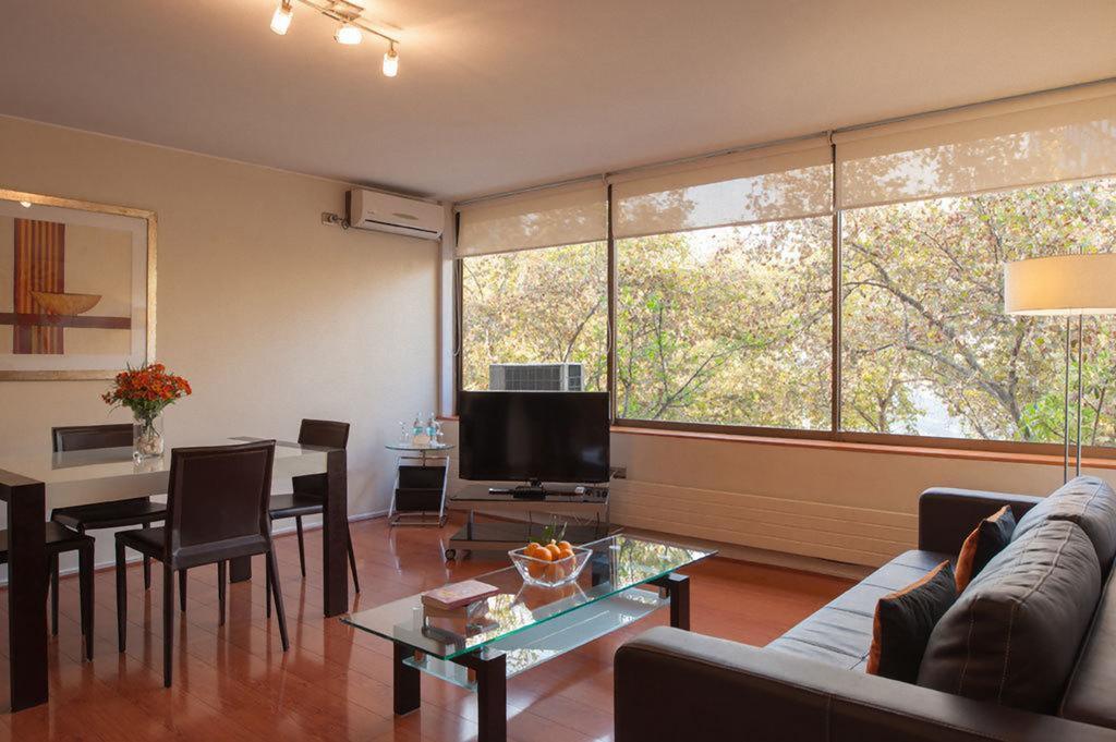 Departamentos Orly Aparthotel Σαντιάγκο Εξωτερικό φωτογραφία