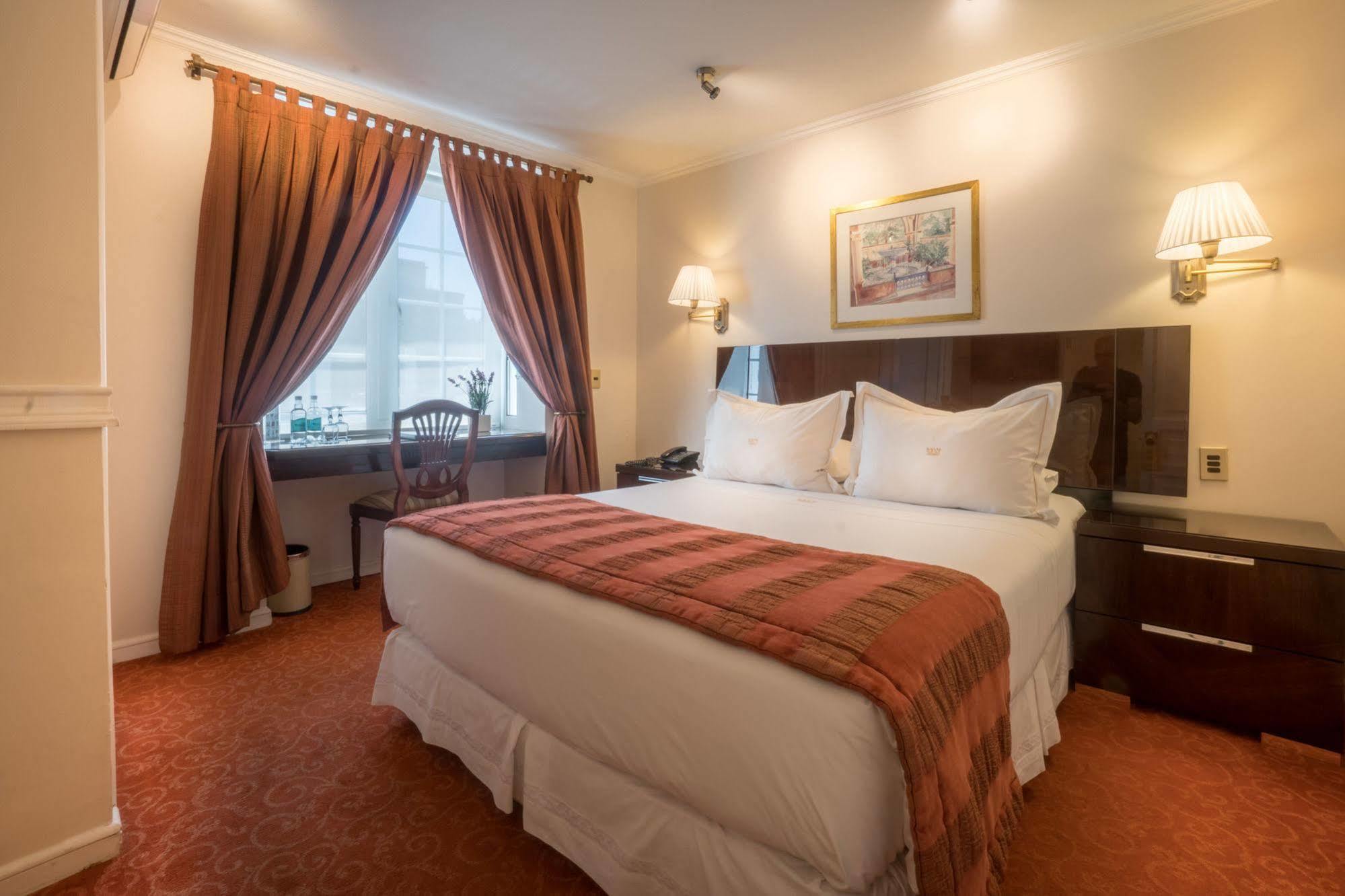 Departamentos Orly Aparthotel Σαντιάγκο Εξωτερικό φωτογραφία